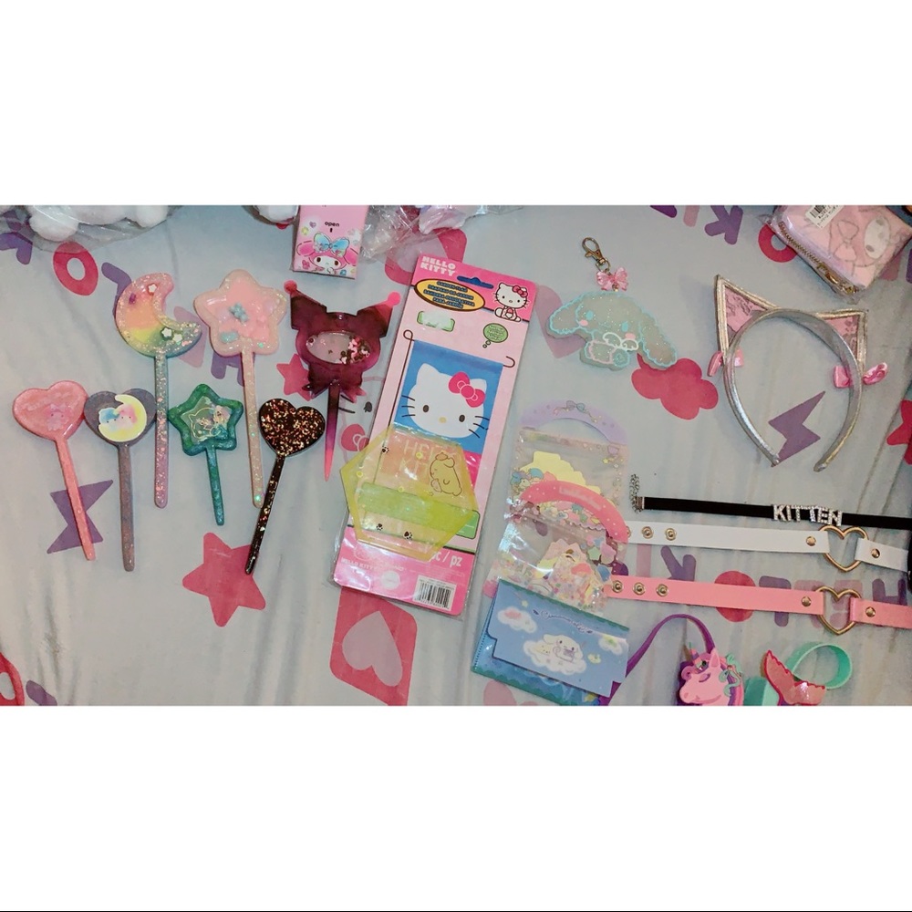Ultimate Sanrio/Toreba Kawaii Bundle - Picture 5 of 16